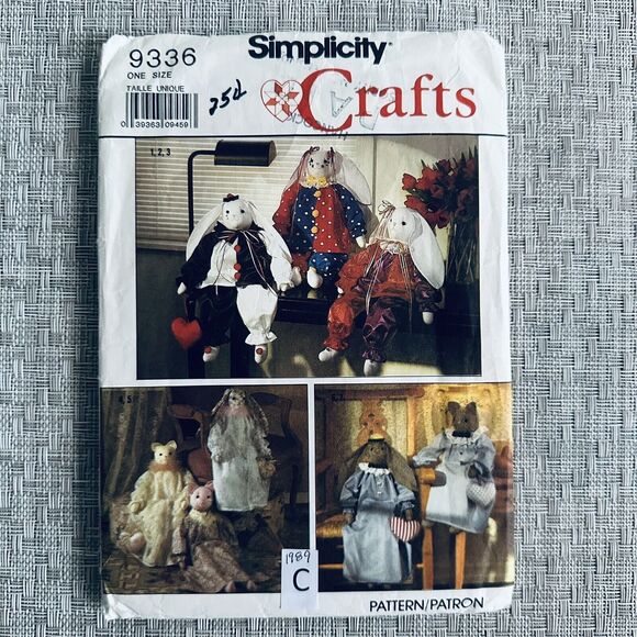 Vintage Simplicity Sewing Pattern 9336 Stuffed Bunny & Stuffed Cat & Clothes - Picture 1 of 2